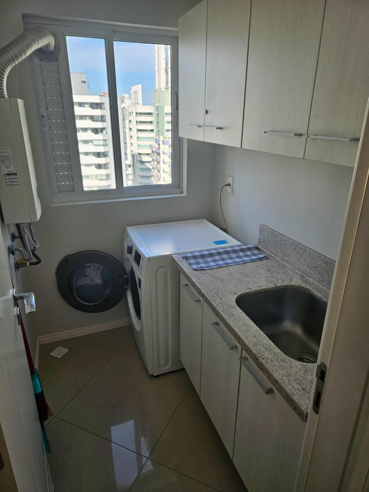 Apartamento Alto Padrao No 16º Andar Com 3 Quartos Top Balneário Camboriú Exteriör bild